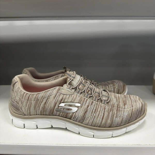 Sketchers Women Shoes