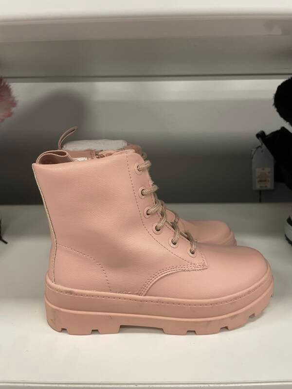 Women Boots