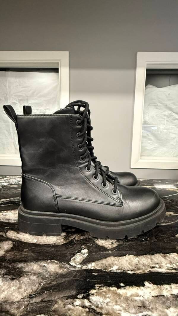 Women's Boots