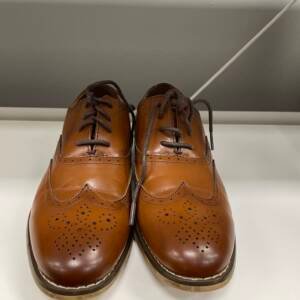 Classic Men's Tan Brogue Dress Shoes