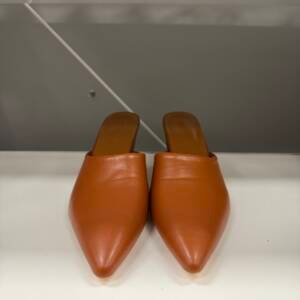 Women's Tan Pointed-Toe Slip-On Mules