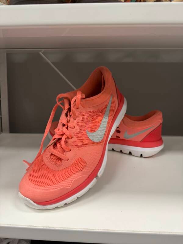 Nike Flex Women's Coral Running Shoes