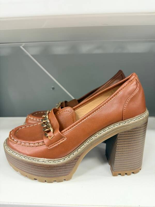 NY&C Tan Platform Chain Loafers - Image 2